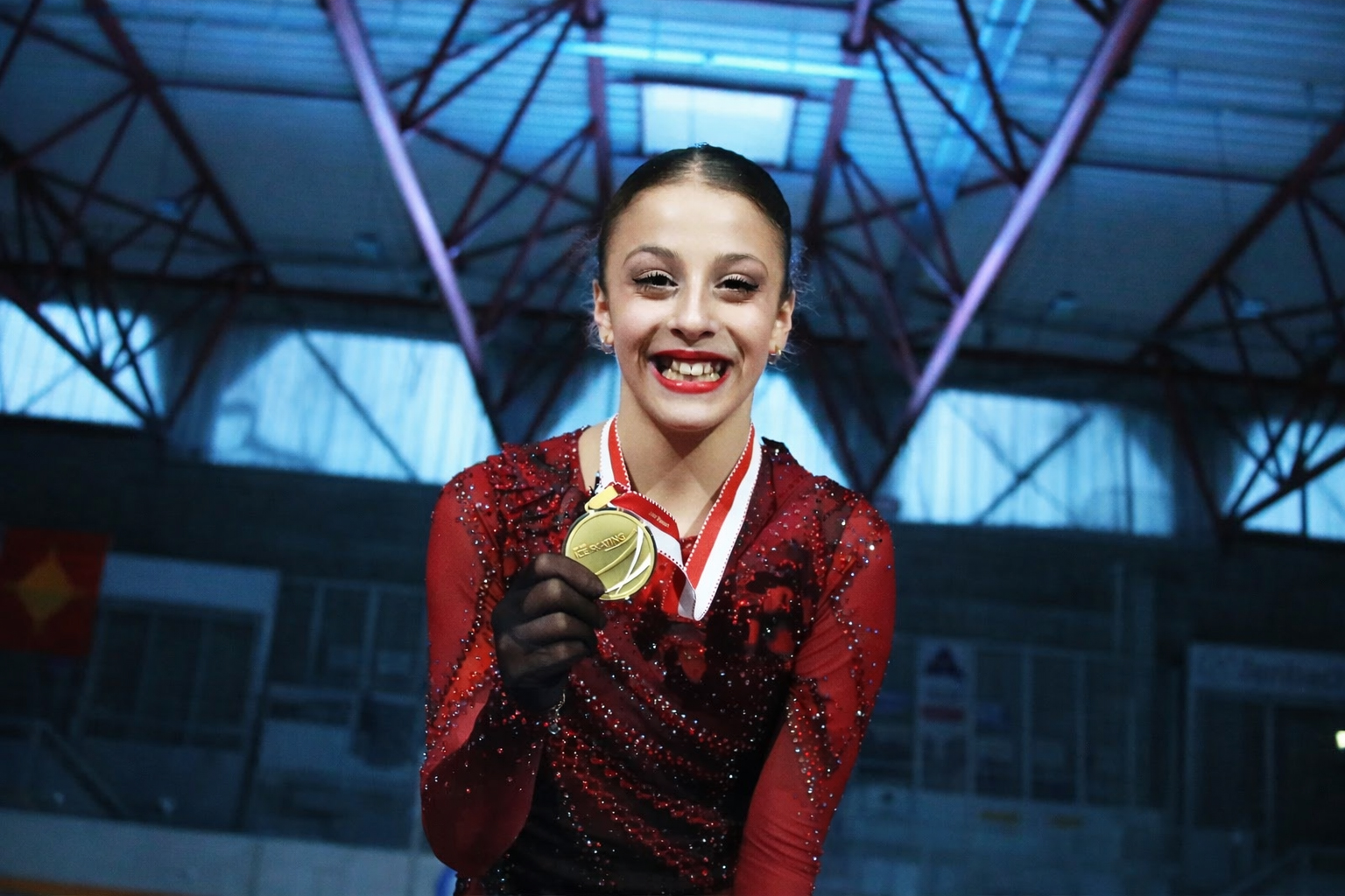 leandra-tzimpoukakis.jpg